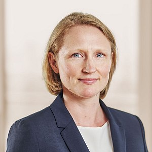 Dr. Hanna Jansen